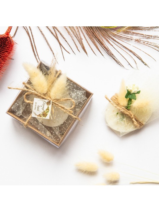 Wedding Scented Soap Gift, Personalized Soap, Soap Gift, Bridesmaid Gift,Wedding Soap,Christening Favors for Guest,soap in kraft box