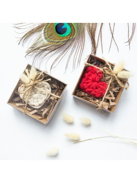 Wedding gift,Personalized keychain Gift,Bridesmaid Gift, Wedding Favor,Henna gift,Engagement gift,Macrame Hearth Keychain,Bridal favor,lover