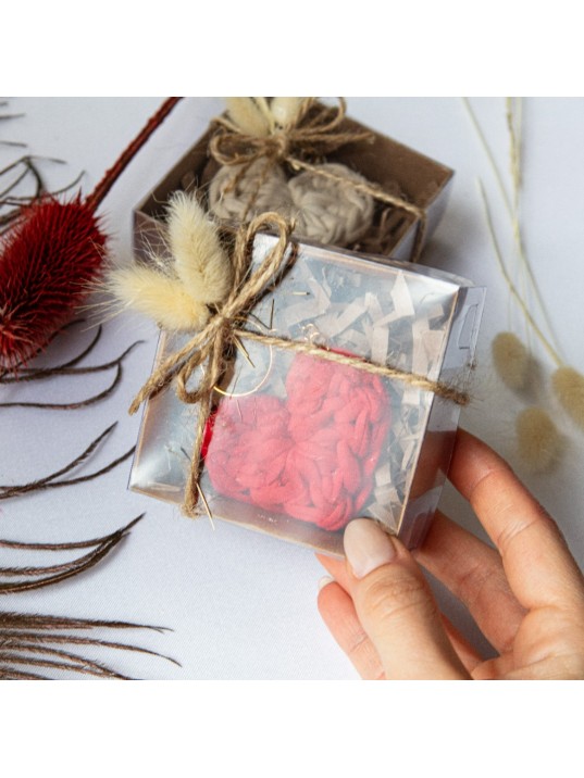 Wedding gift,Personalized keychain Gift,Bridesmaid Gift, Wedding Favor,Henna gift,Engagement gift,Macrame Hearth Keychain,Bridal favor,lover