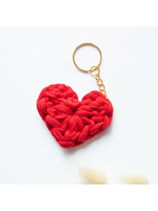 Wedding gift,Personalized keychain Gift,Bridesmaid Gift, Wedding Favor,Henna gift,Engagement gift,Macrame Hearth Keychain,Bridal favor,lover