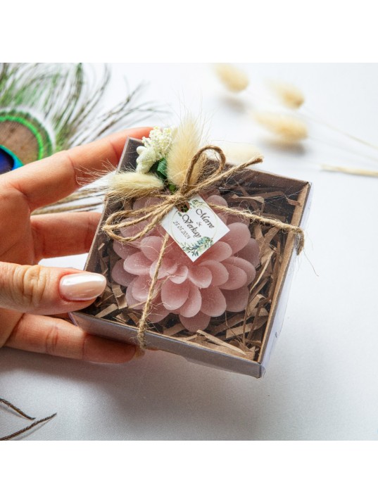 Wedding favor,Personalized Candle,Candle Gift, Bridesmaid,Engagement Gift,Christening Favors for Guest,Candle in kraft box,Flower Candle
